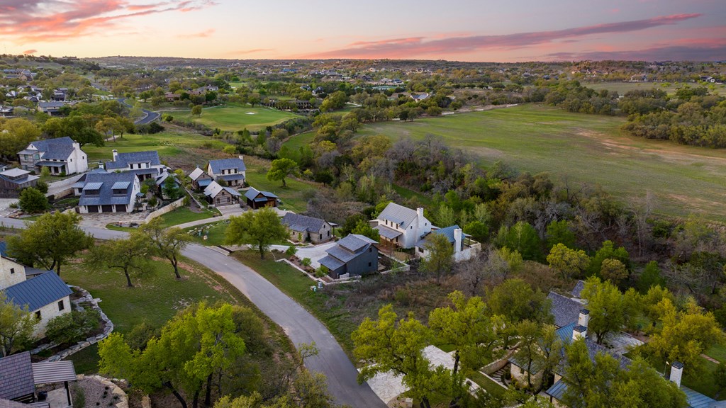 119 Oakview Court
