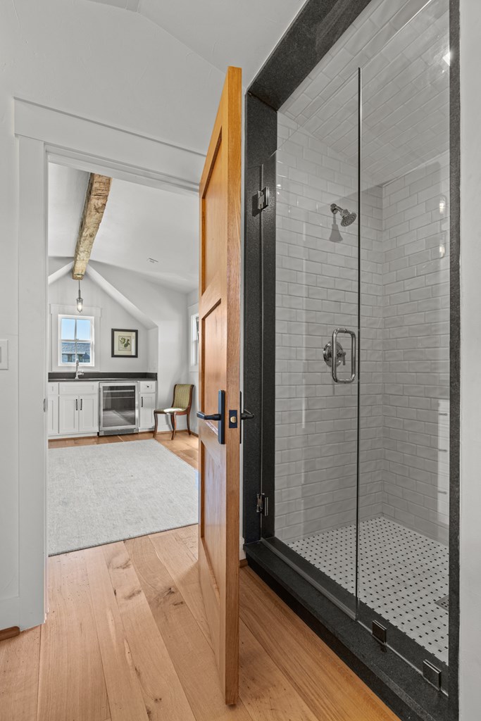 119 Oakview Court