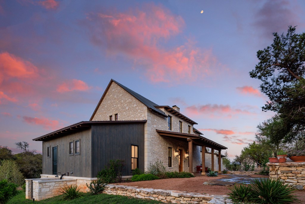 119 Oakview Court