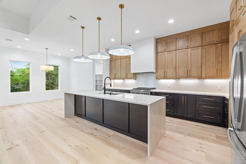 113 Stoneledge