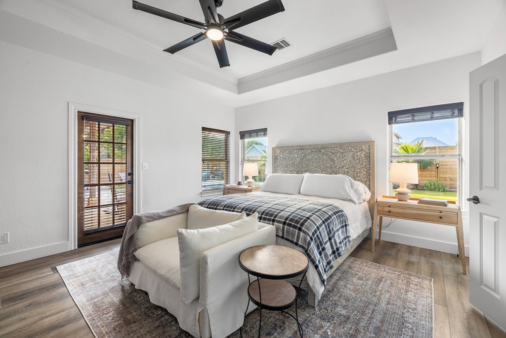 2154 Amberstone