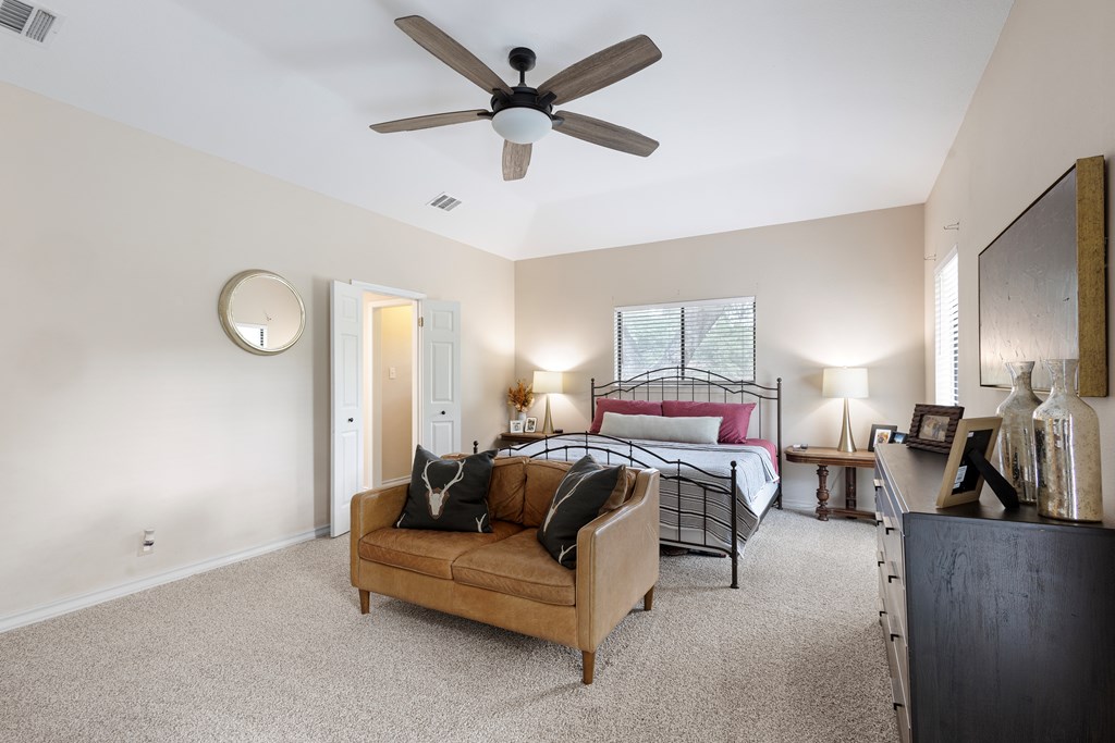 21005 Hickory Bend