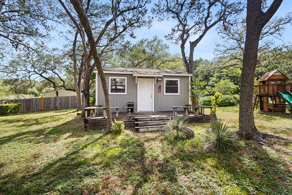 21005 Hickory Bend
