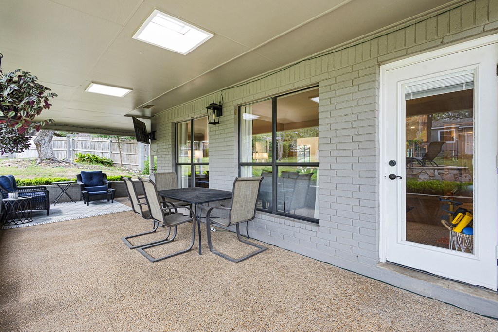 21005 Hickory Bend