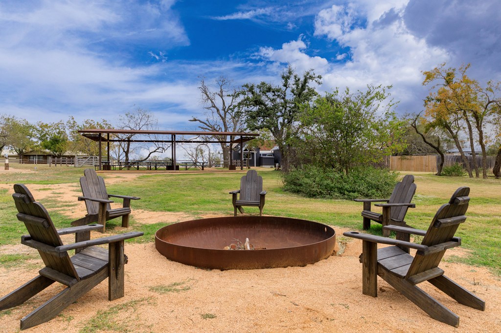 2732 Ranch Rd 1323