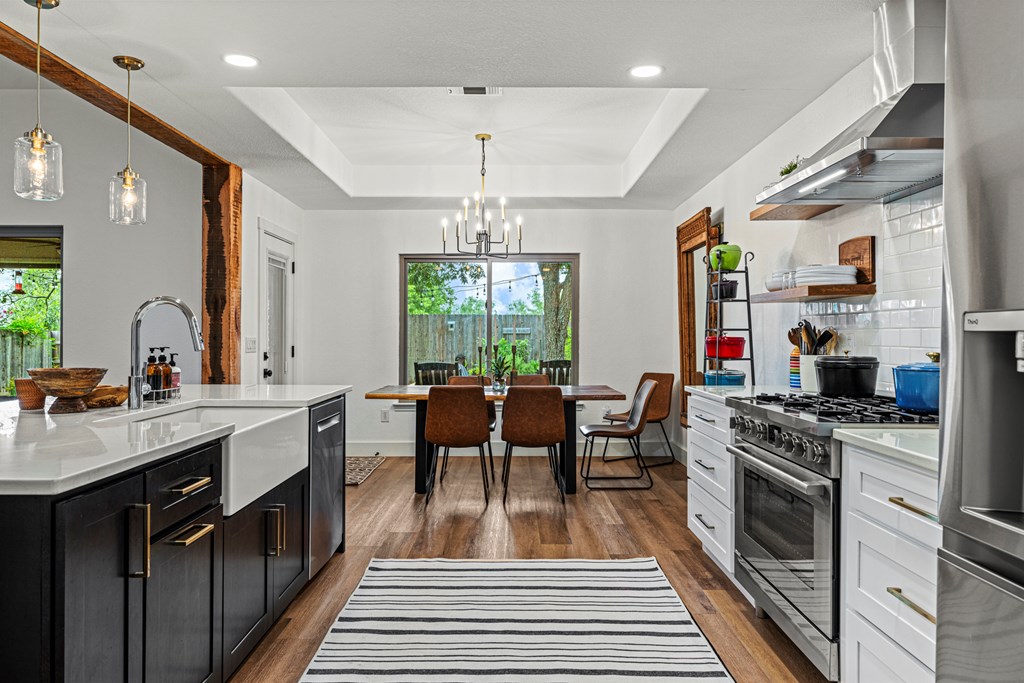 317 Chase Oaks Place