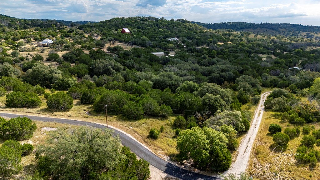 00 Valley Rd