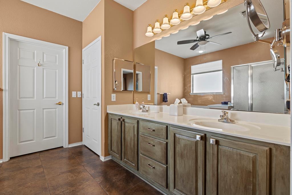 313 Heritage Hills Dr