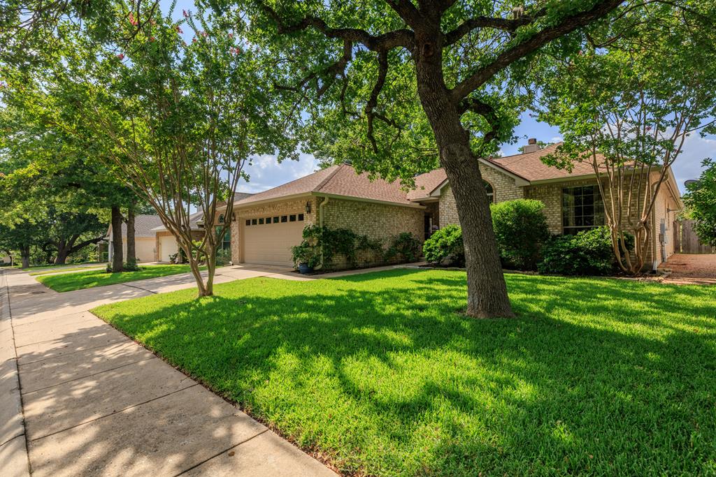 313 Heritage Hills Dr