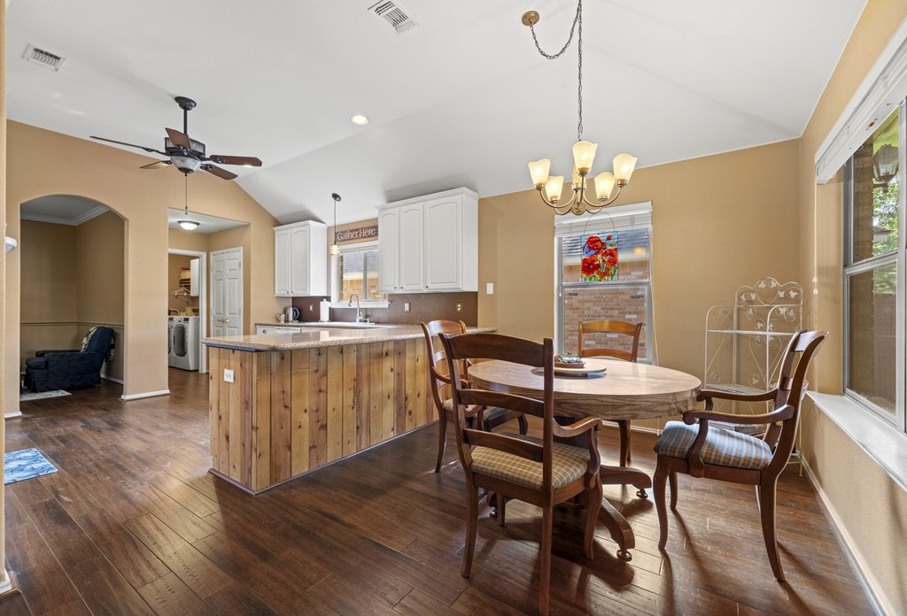 313 Heritage Hills Dr