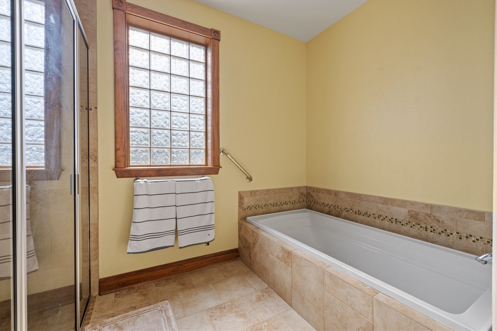 1282 Vintage Oaks Dr