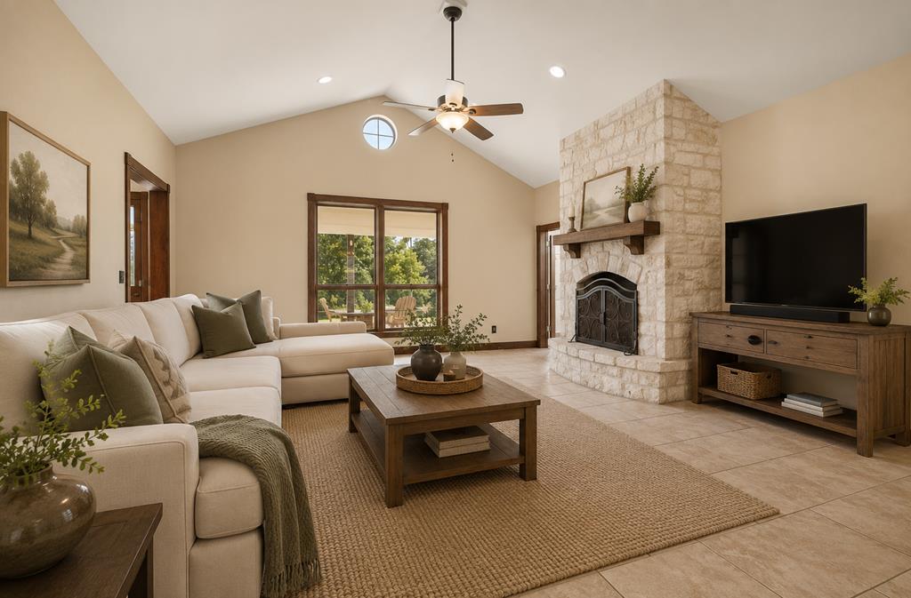 1282 Vintage Oaks Dr