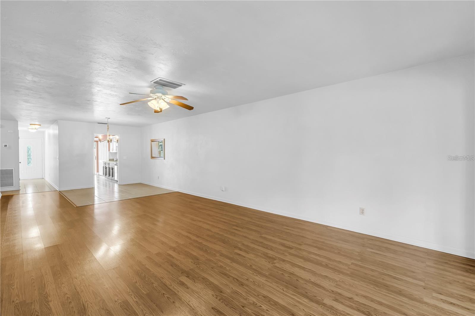 93 BOCA CIEGA POINT BLVD N #93