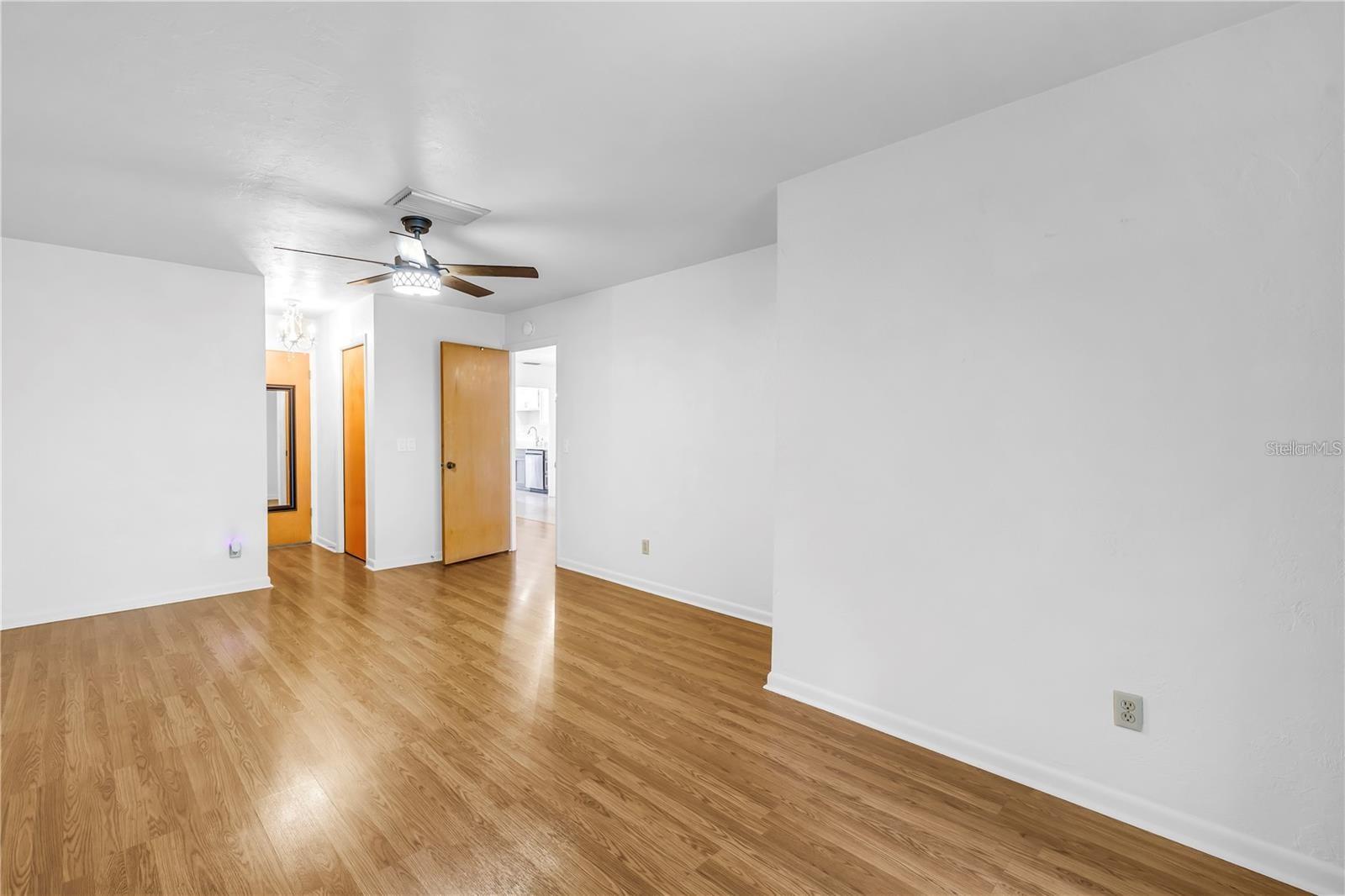93 BOCA CIEGA POINT BLVD N #93