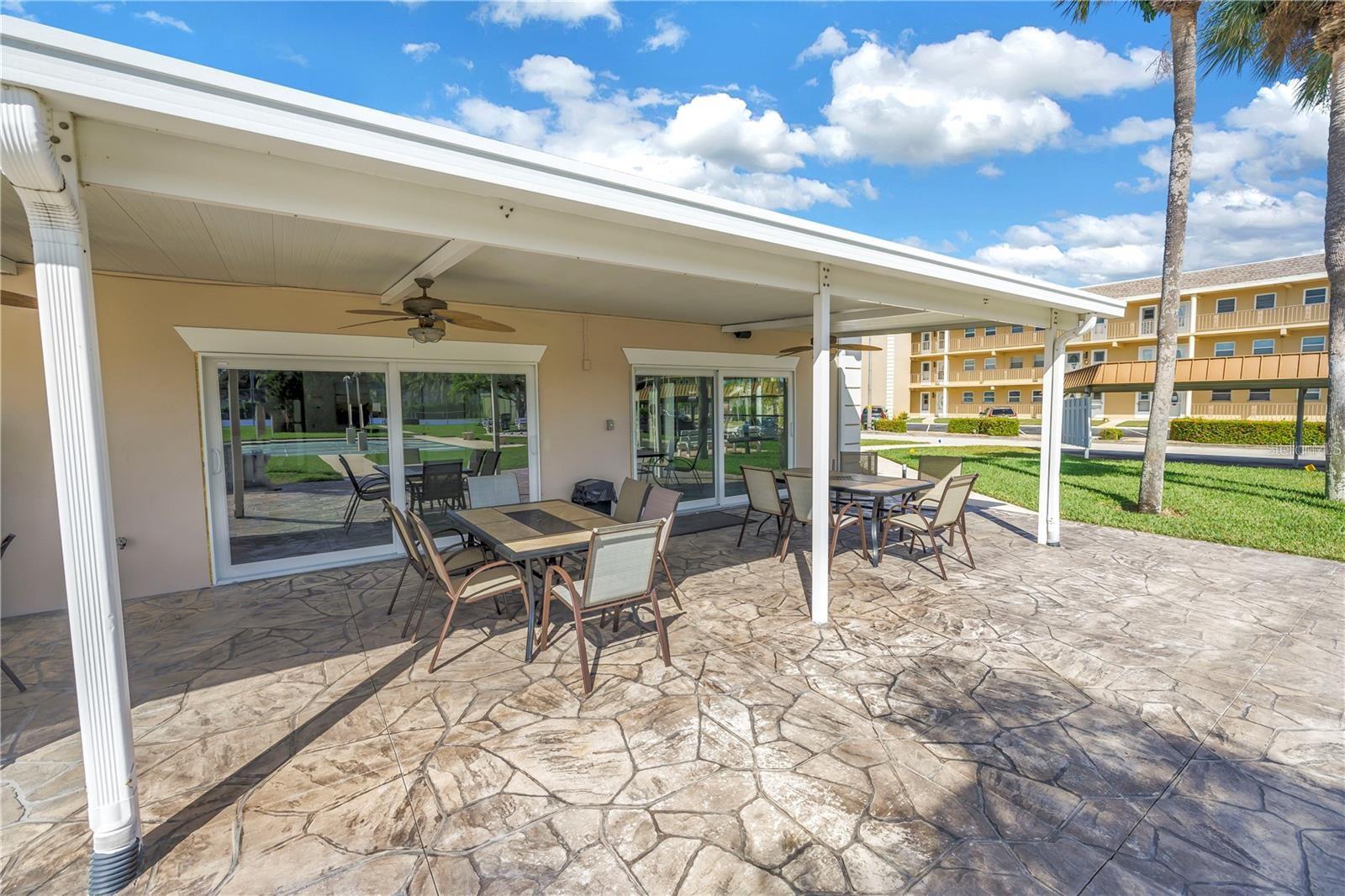 93 BOCA CIEGA POINT BLVD N #93