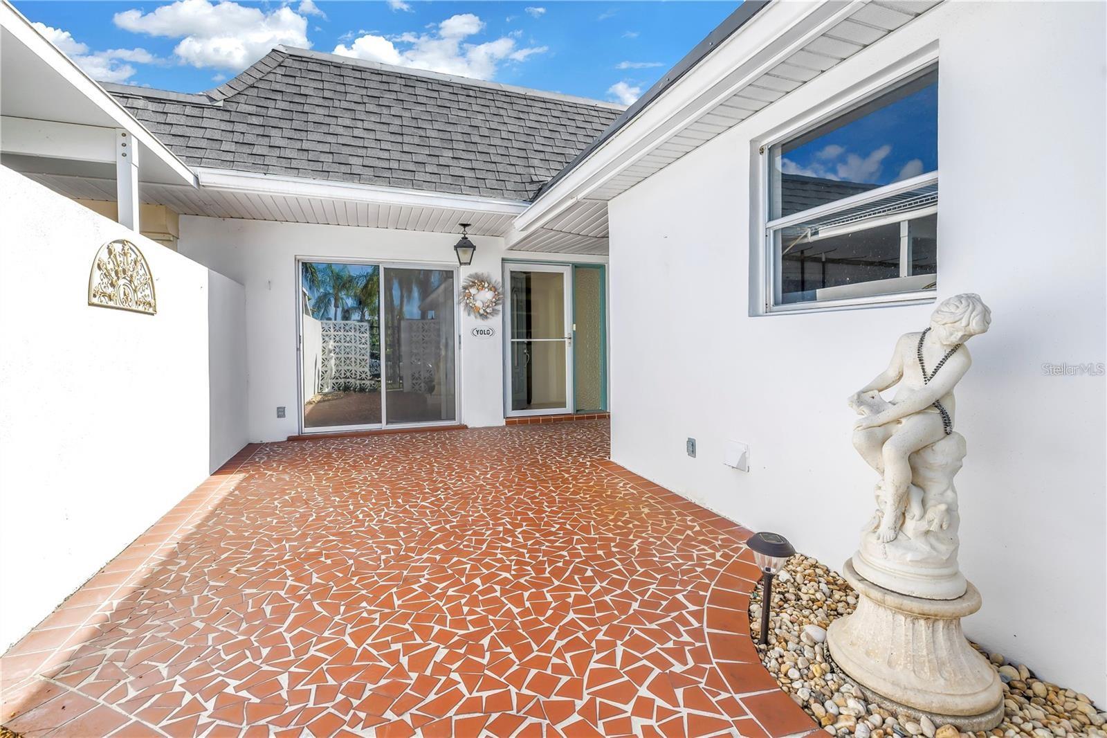 93 BOCA CIEGA POINT BLVD N #93