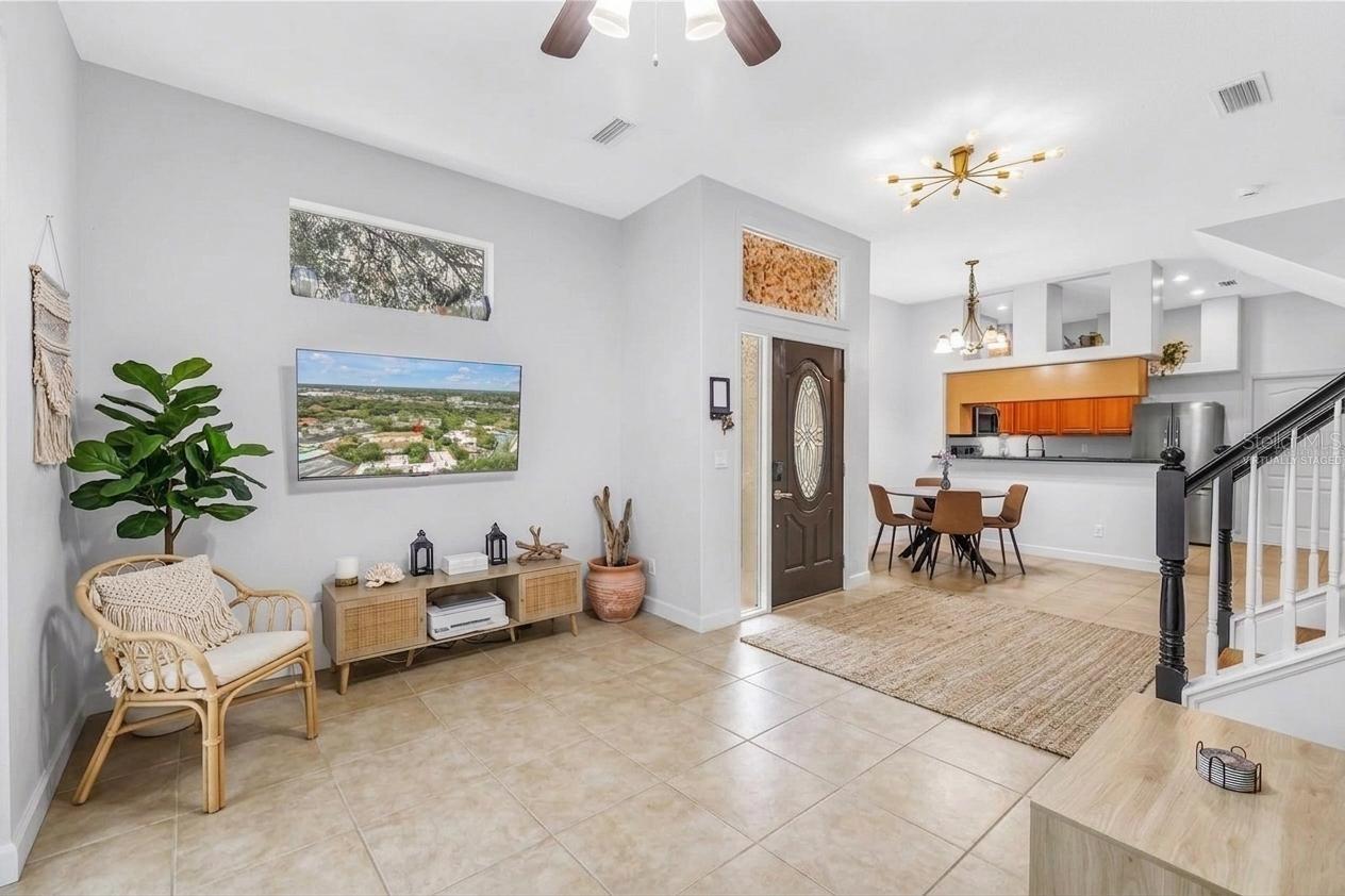 2982 ESTANCIA PL