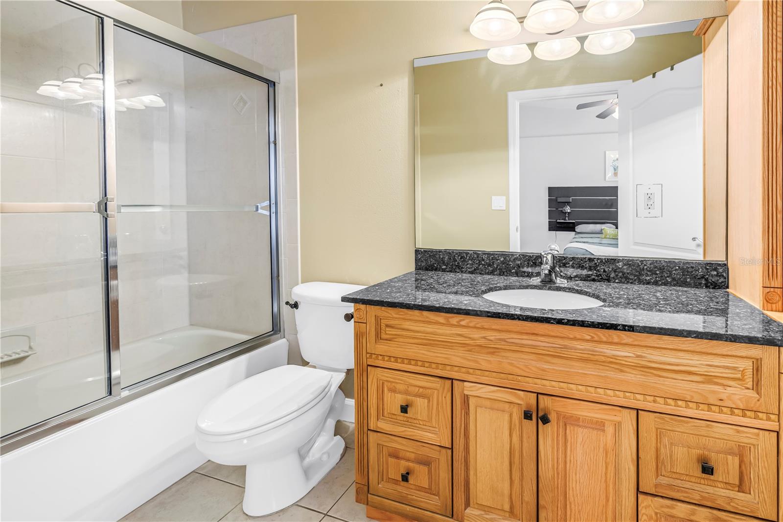 2982 ESTANCIA PL