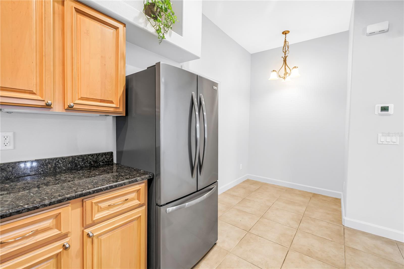 2982 ESTANCIA PL