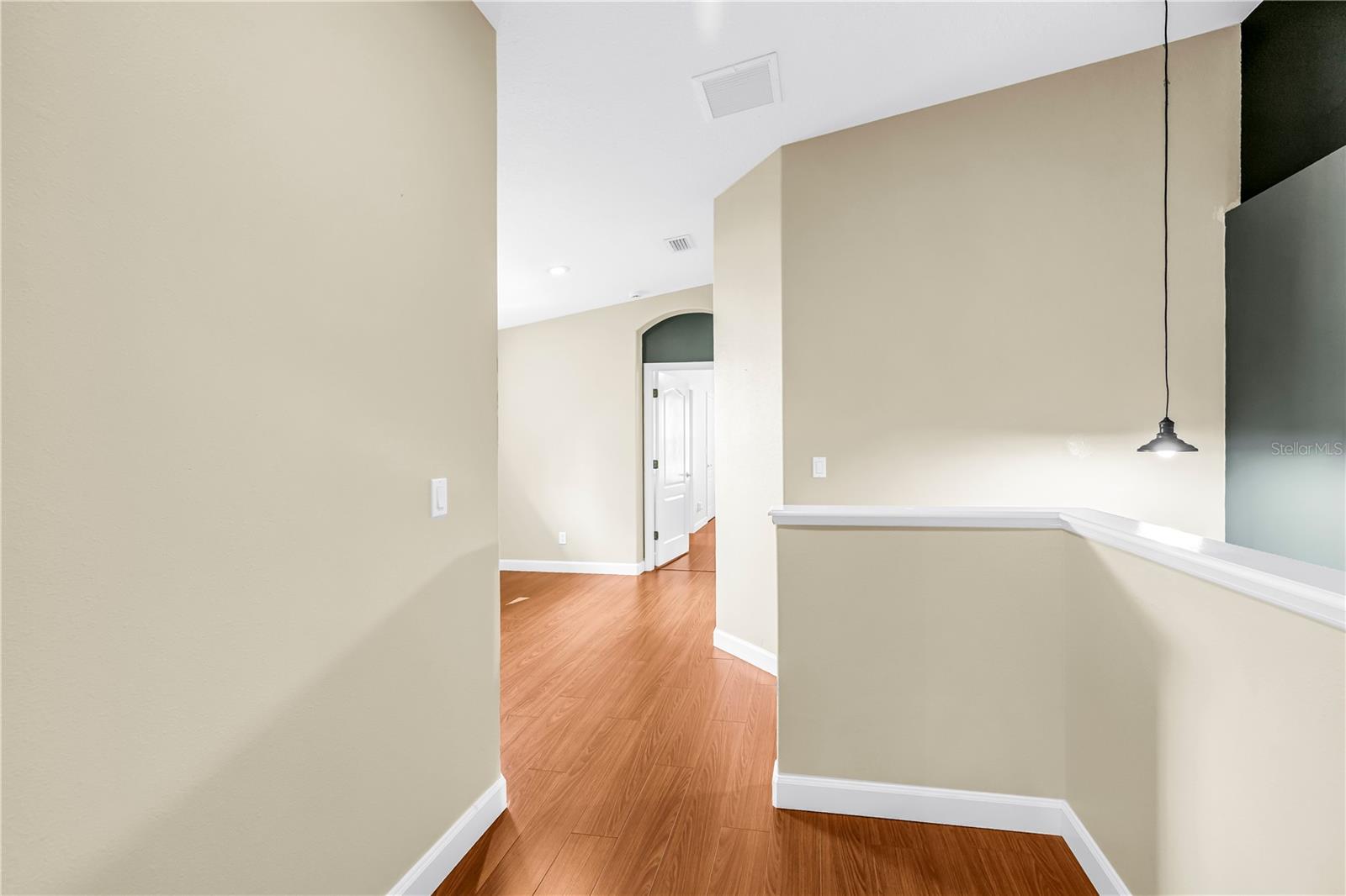 2982 ESTANCIA PL
