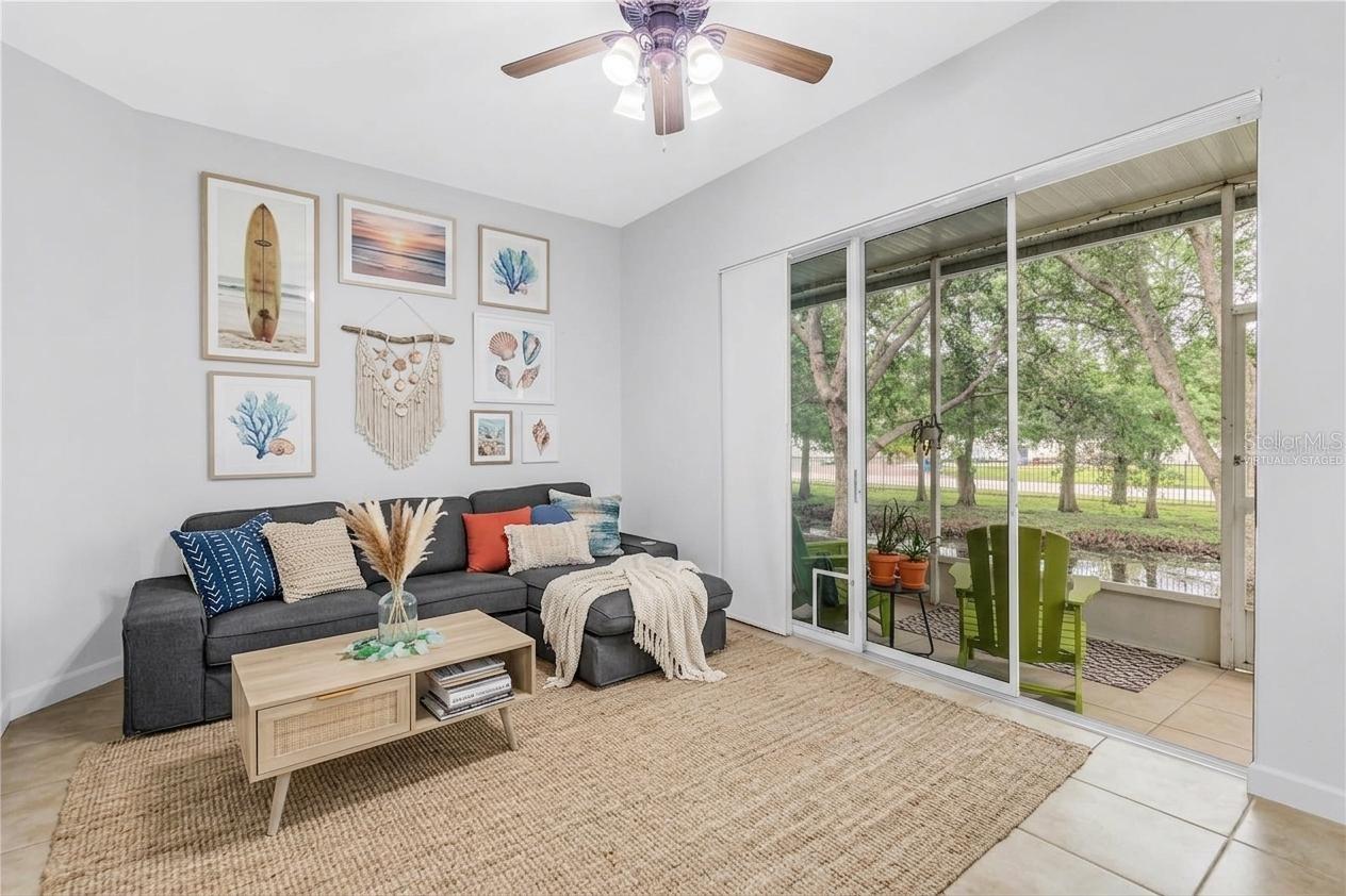 2982 ESTANCIA PL