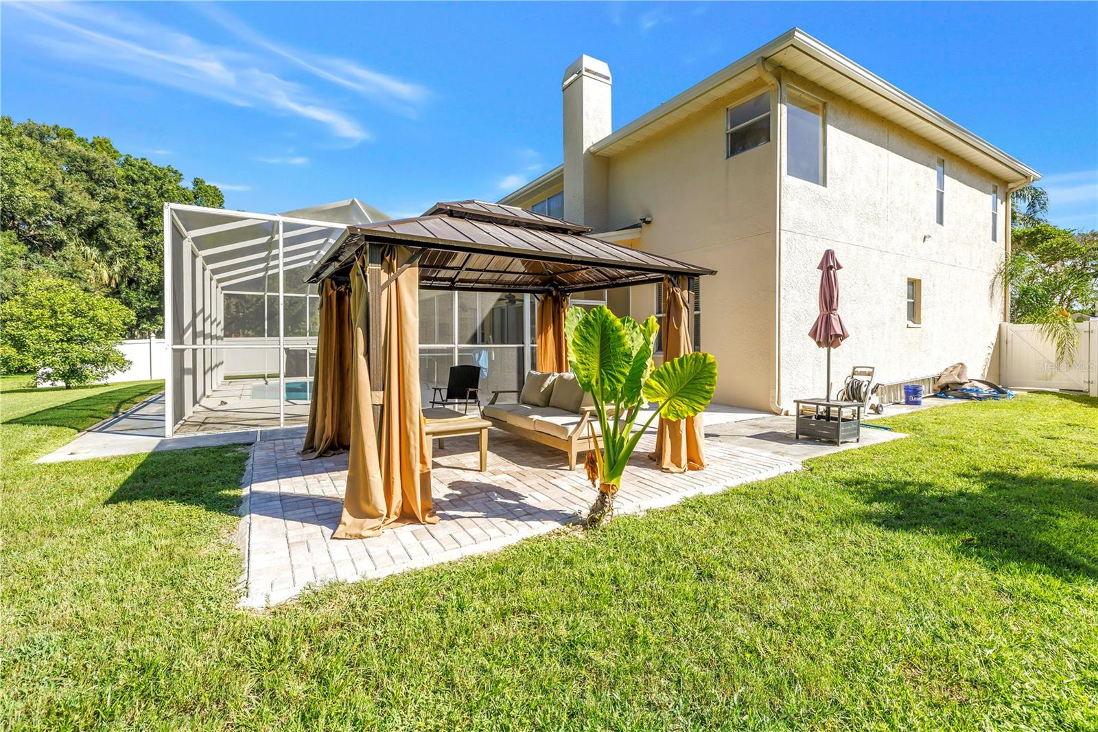 10210 VISTA POINTE DR