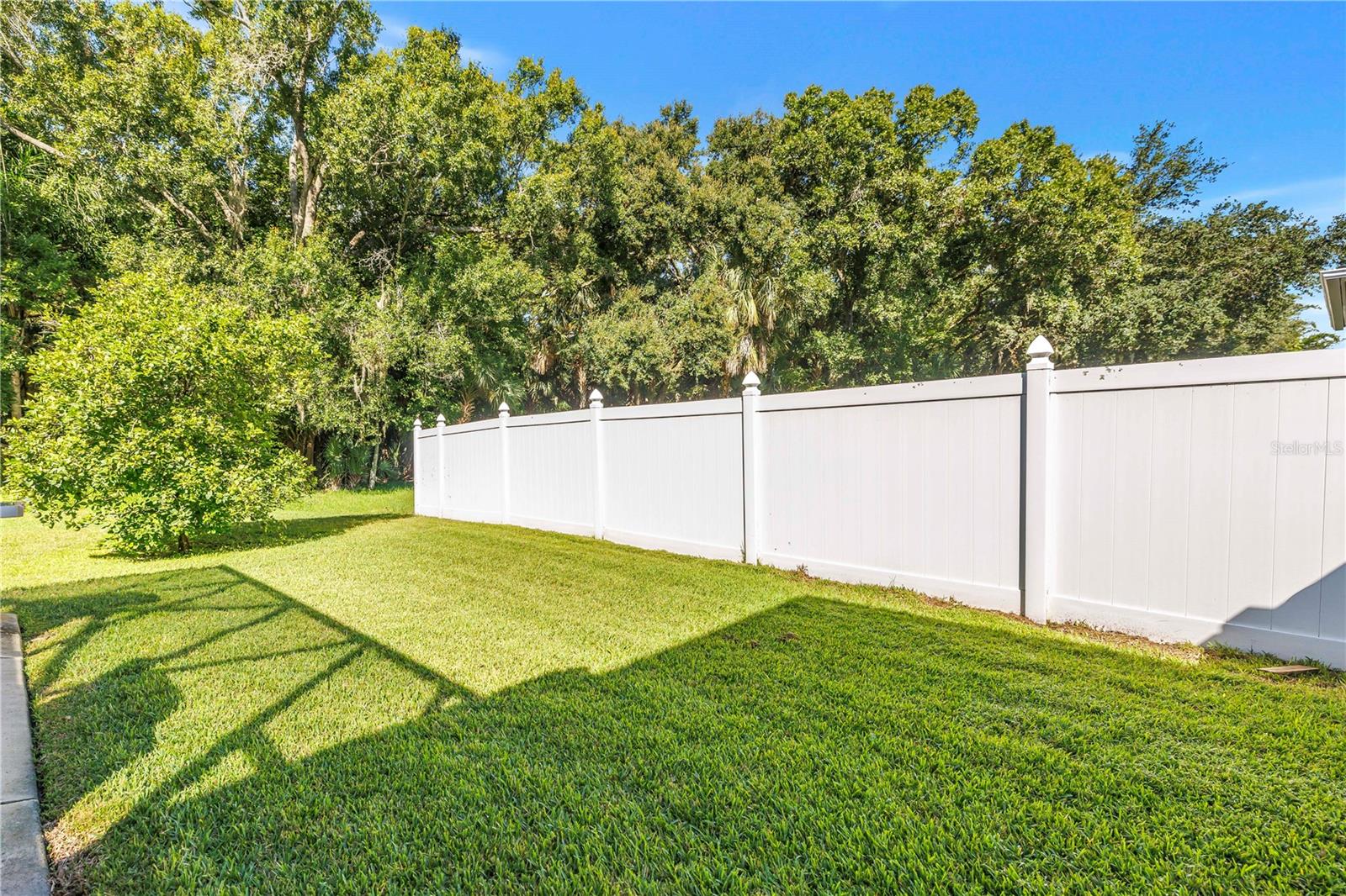 10210 VISTA POINTE DR