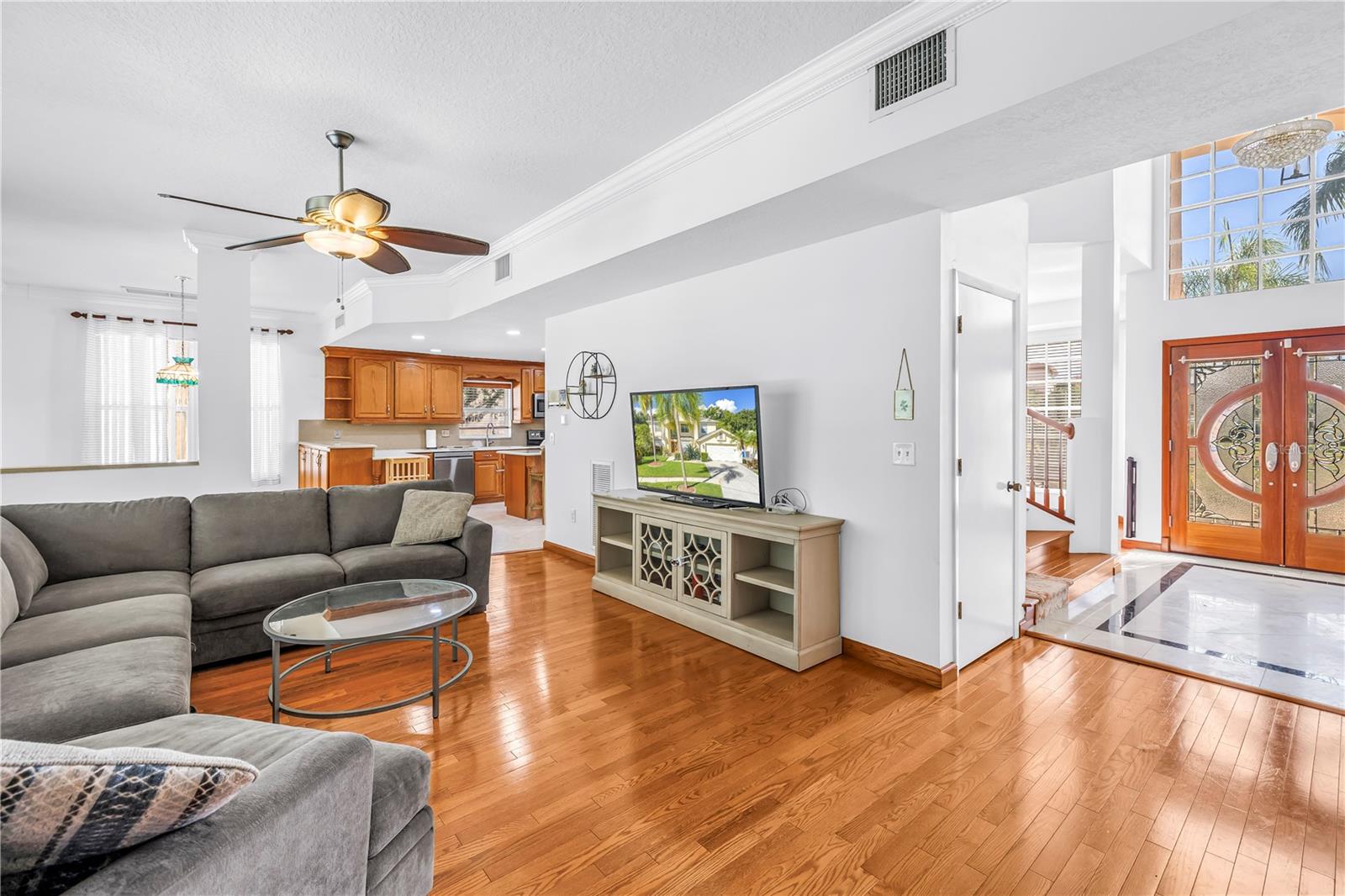 10210 VISTA POINTE DR