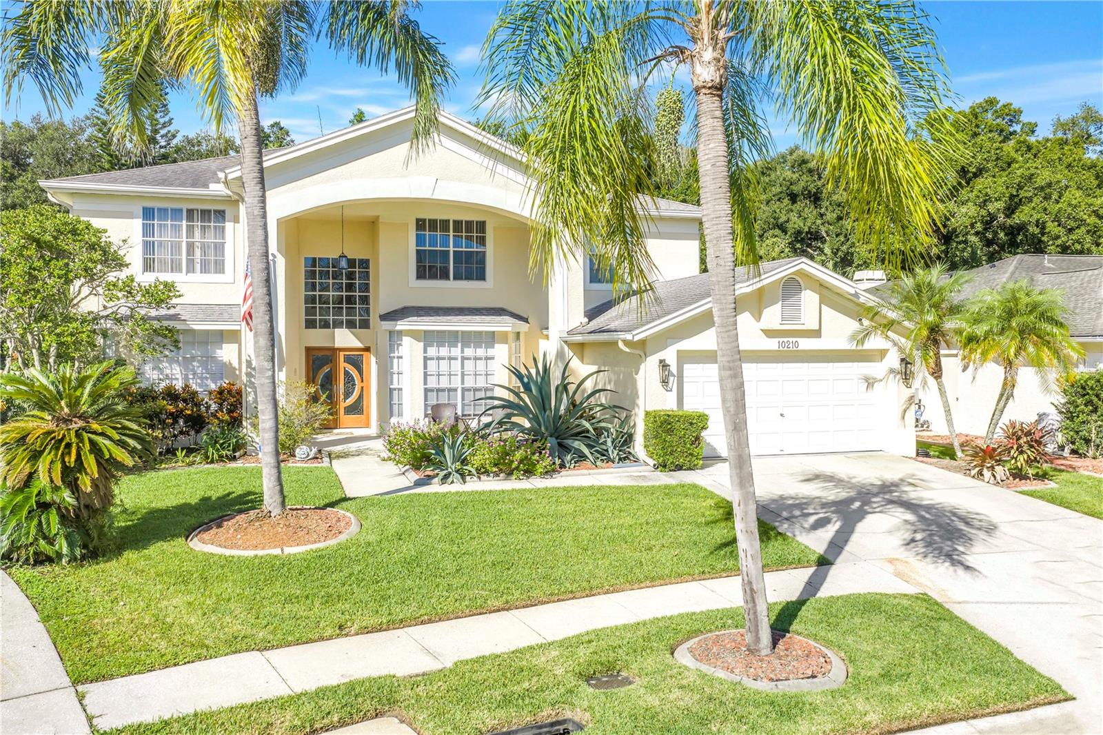 10210 VISTA POINTE DR