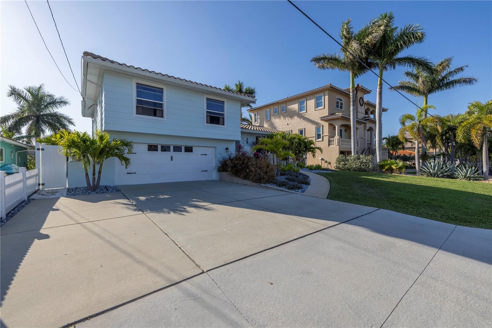 524 JOHNS PASS AVE