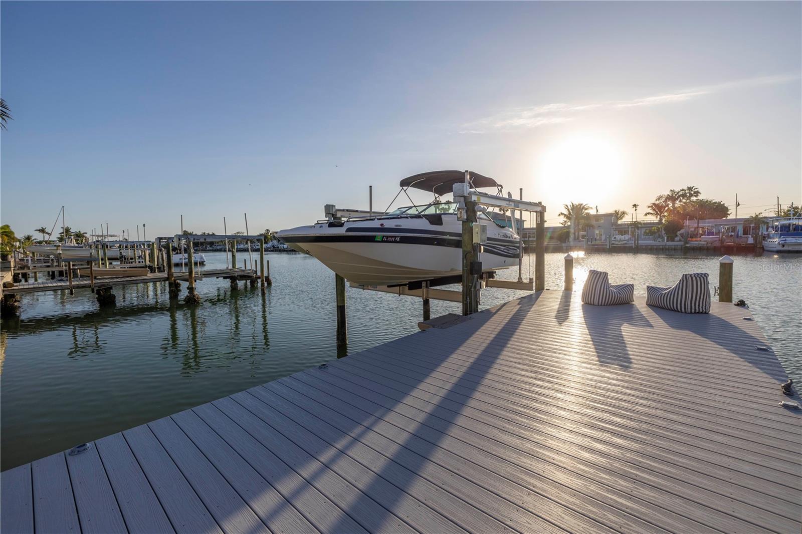 524 JOHNS PASS AVE