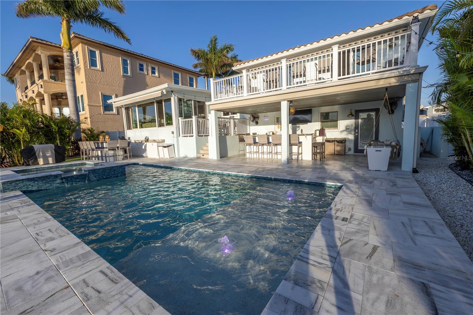 524 JOHNS PASS AVE