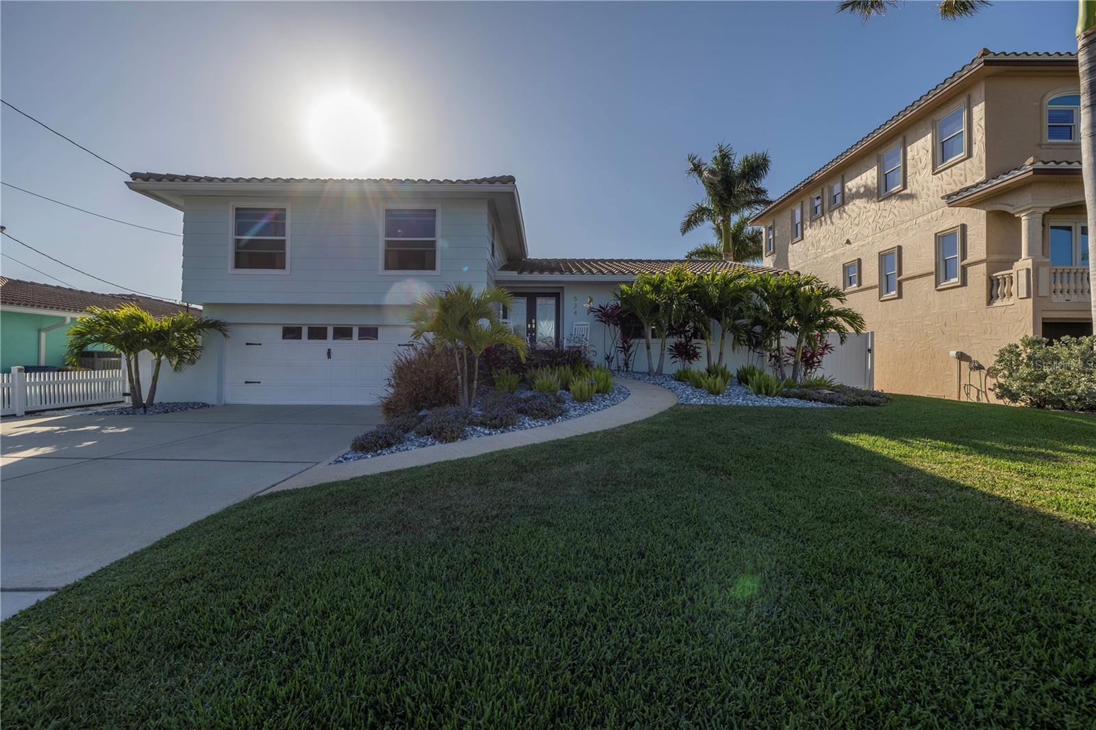524 JOHNS PASS AVE