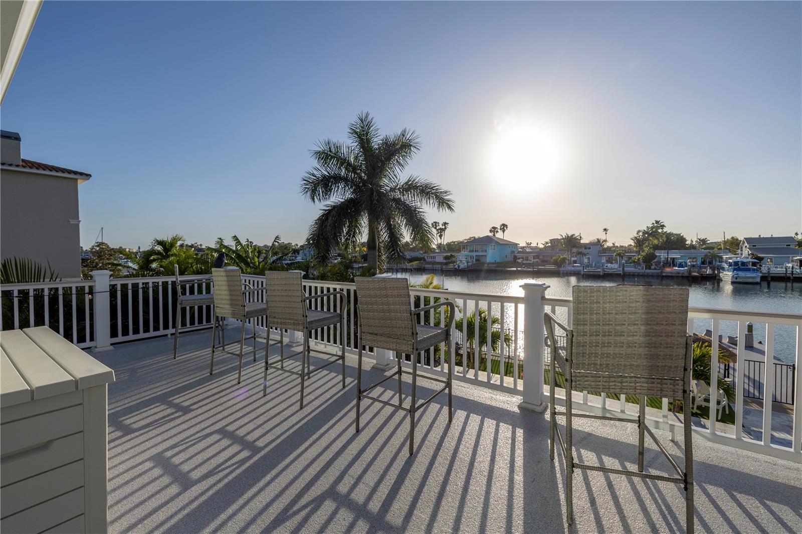 524 JOHNS PASS AVE