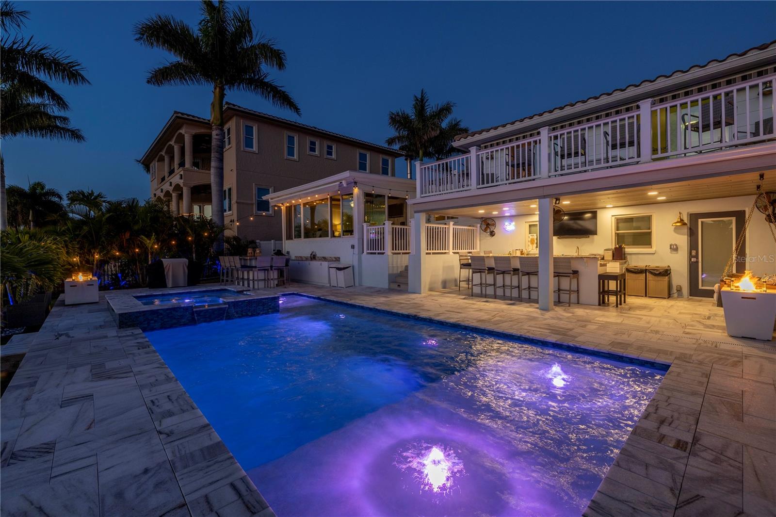 524 JOHNS PASS AVE
