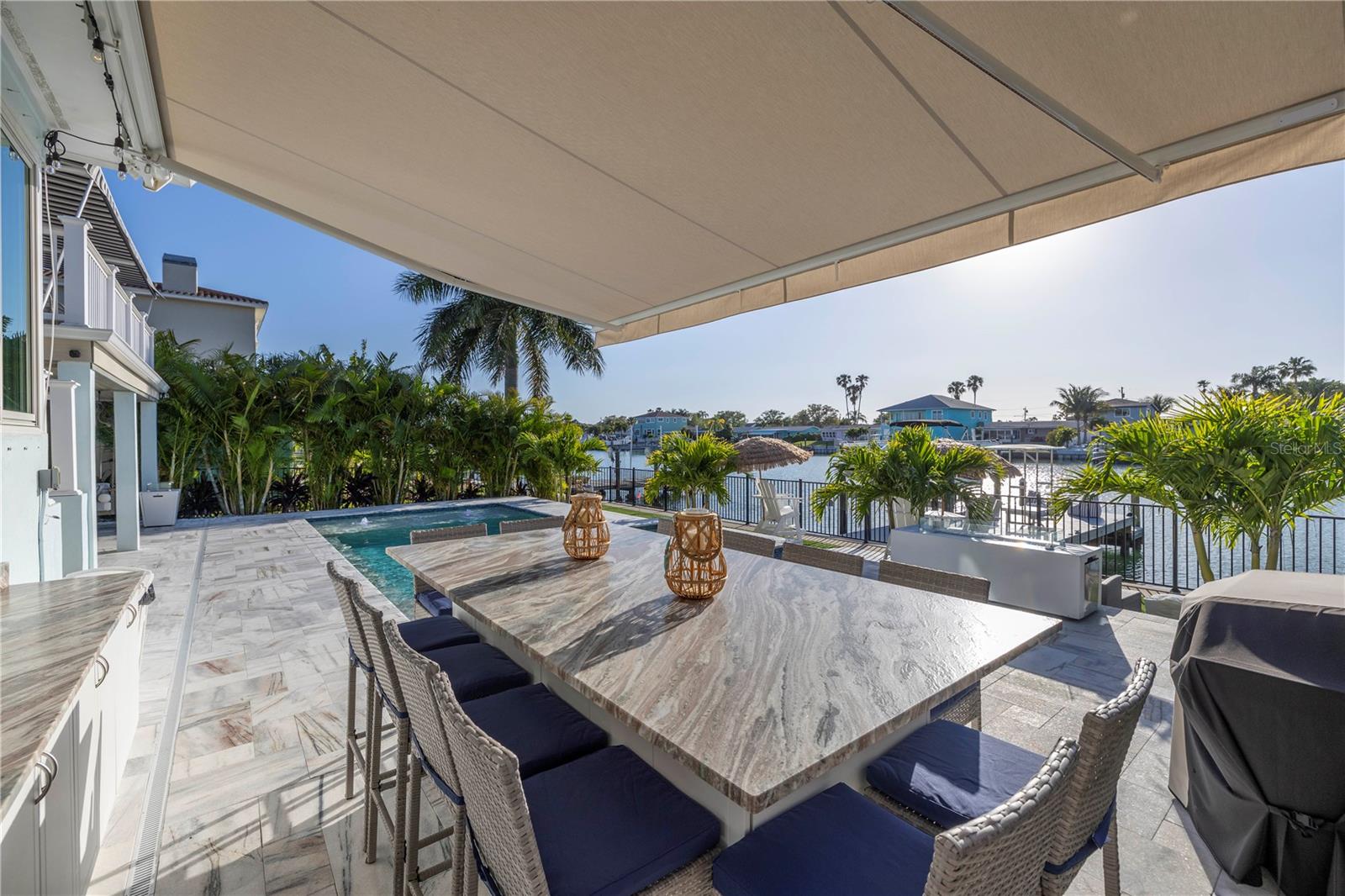 524 JOHNS PASS AVE