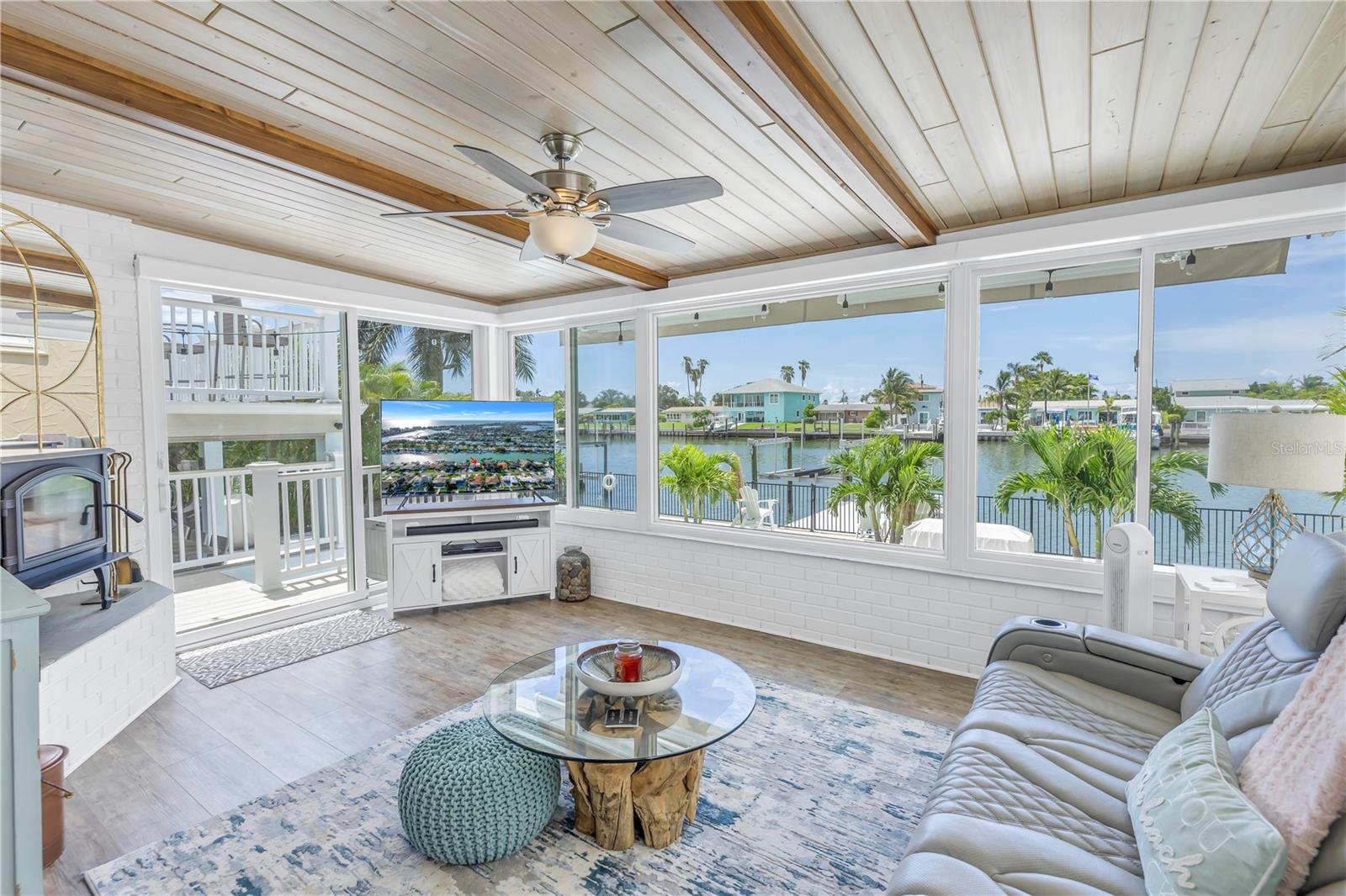 524 JOHNS PASS AVE