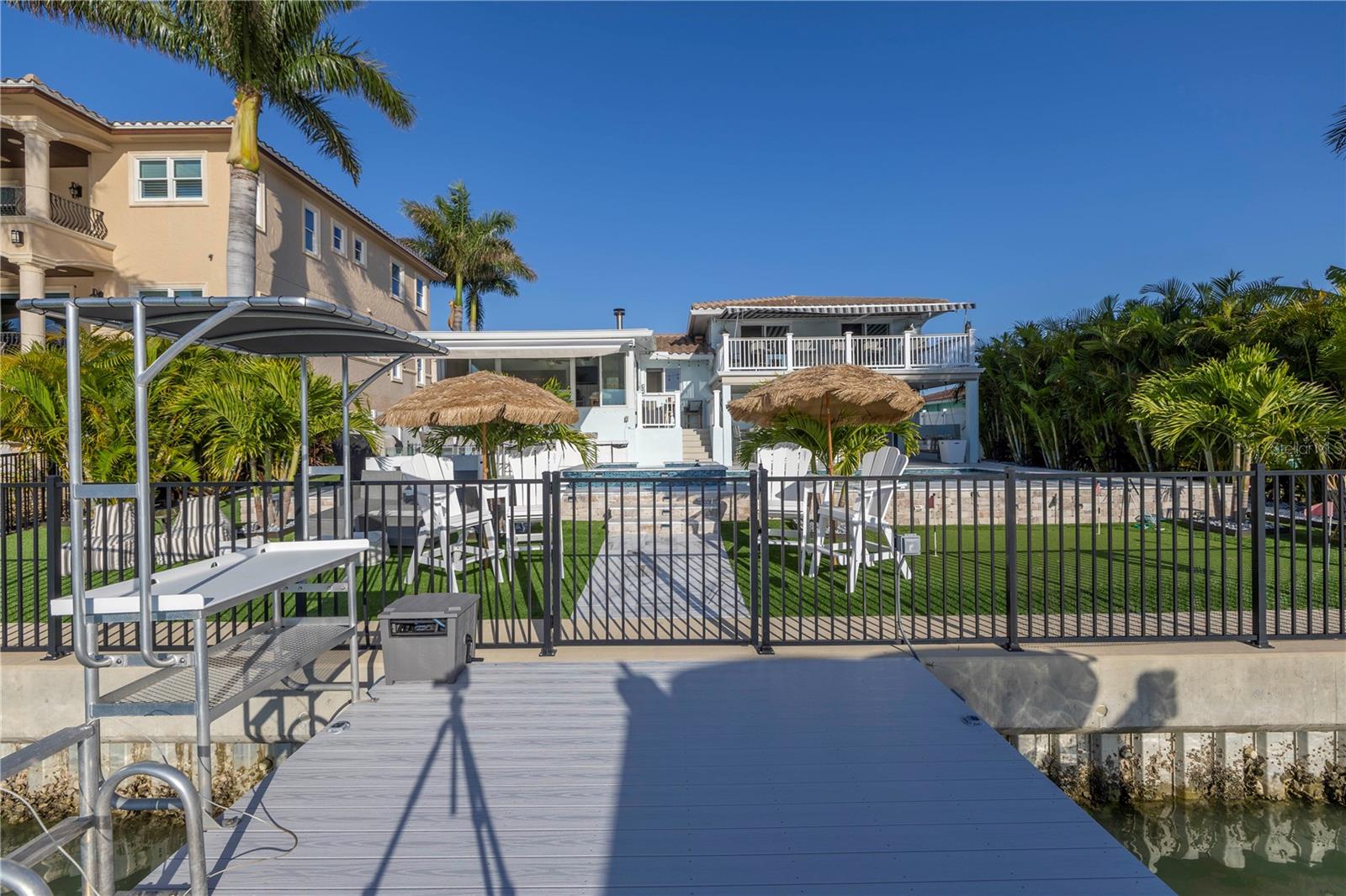 524 JOHNS PASS AVE
