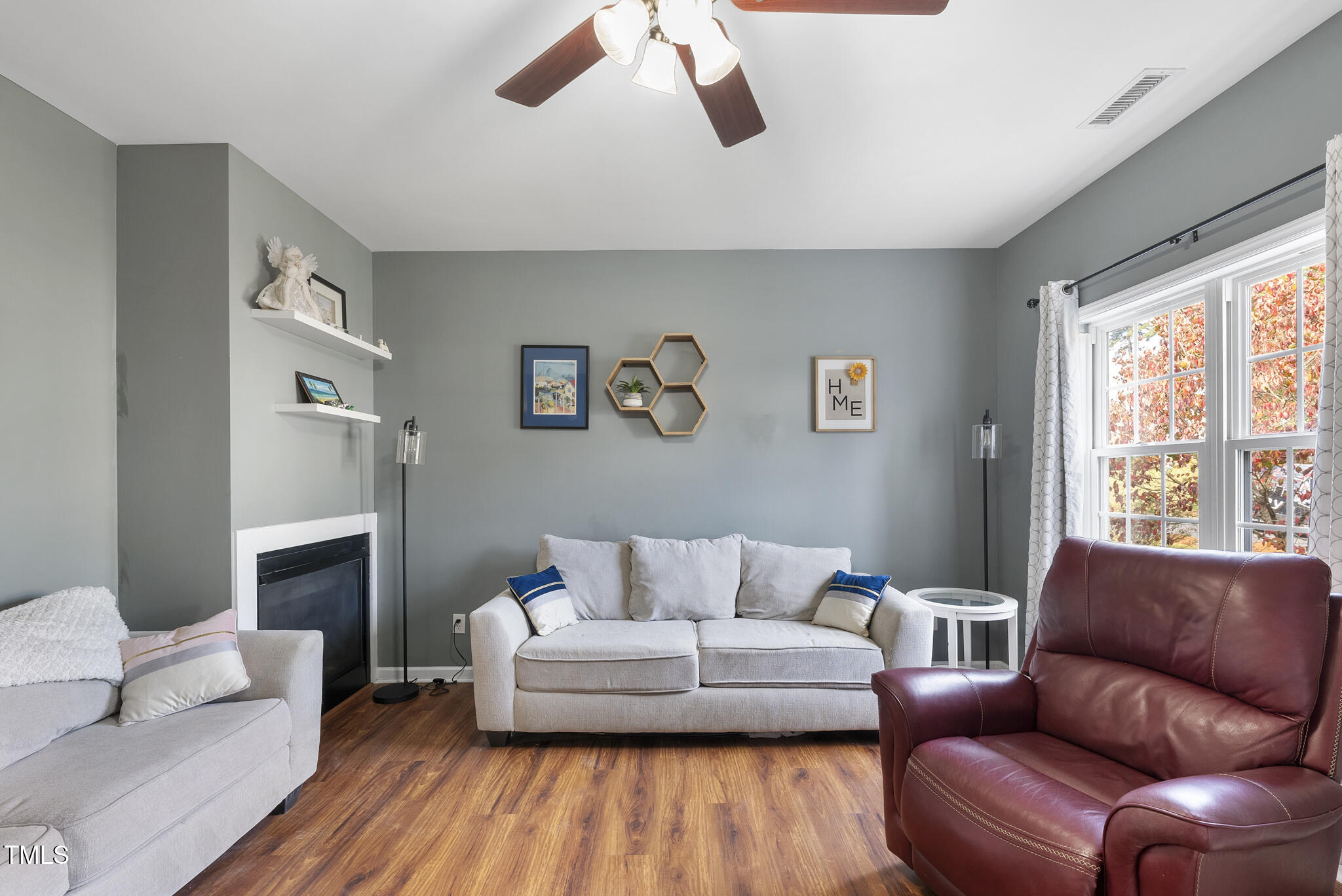 1055 Vauxhall Drive