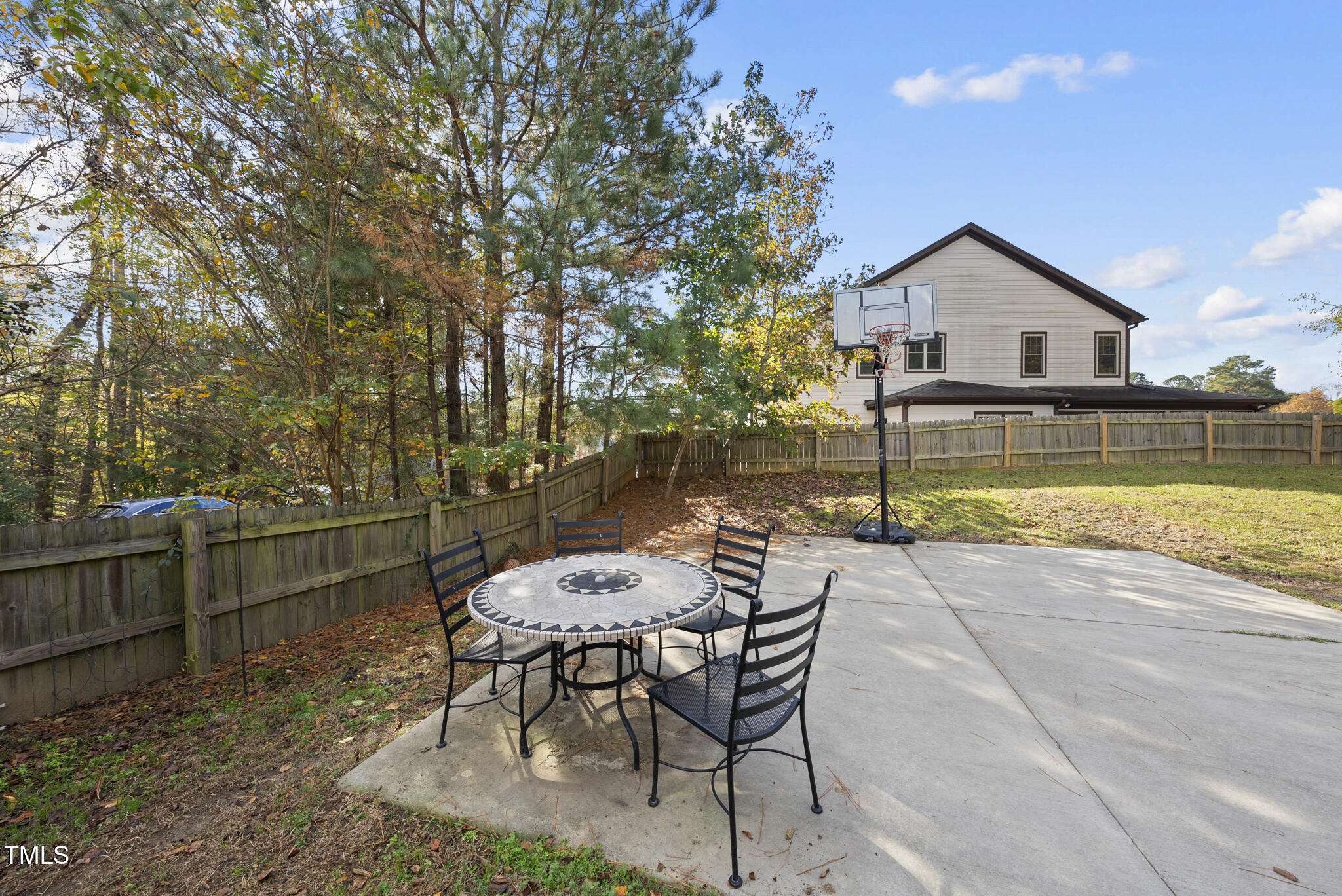 1055 Vauxhall Drive