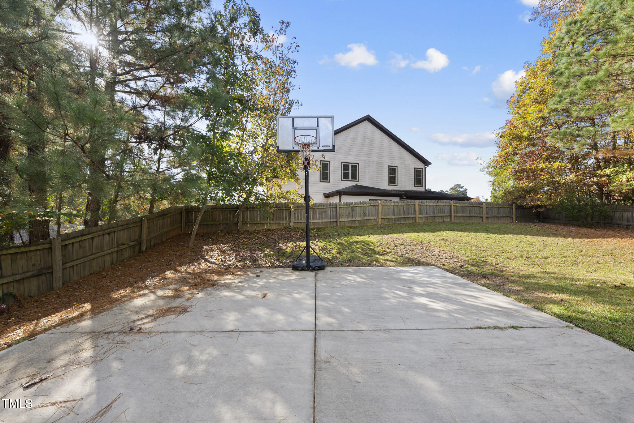1055 Vauxhall Drive