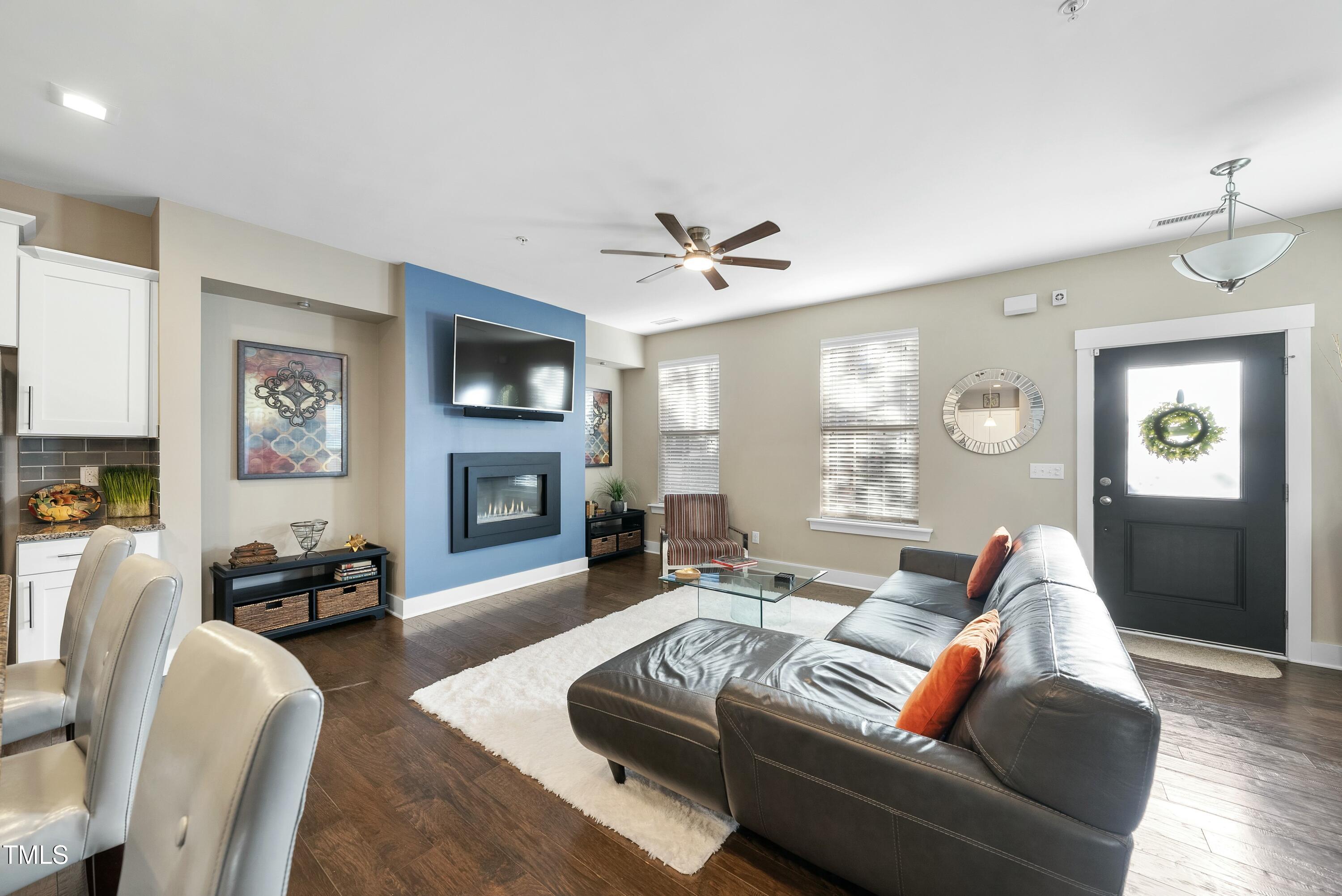 9305 Alcazar Walk