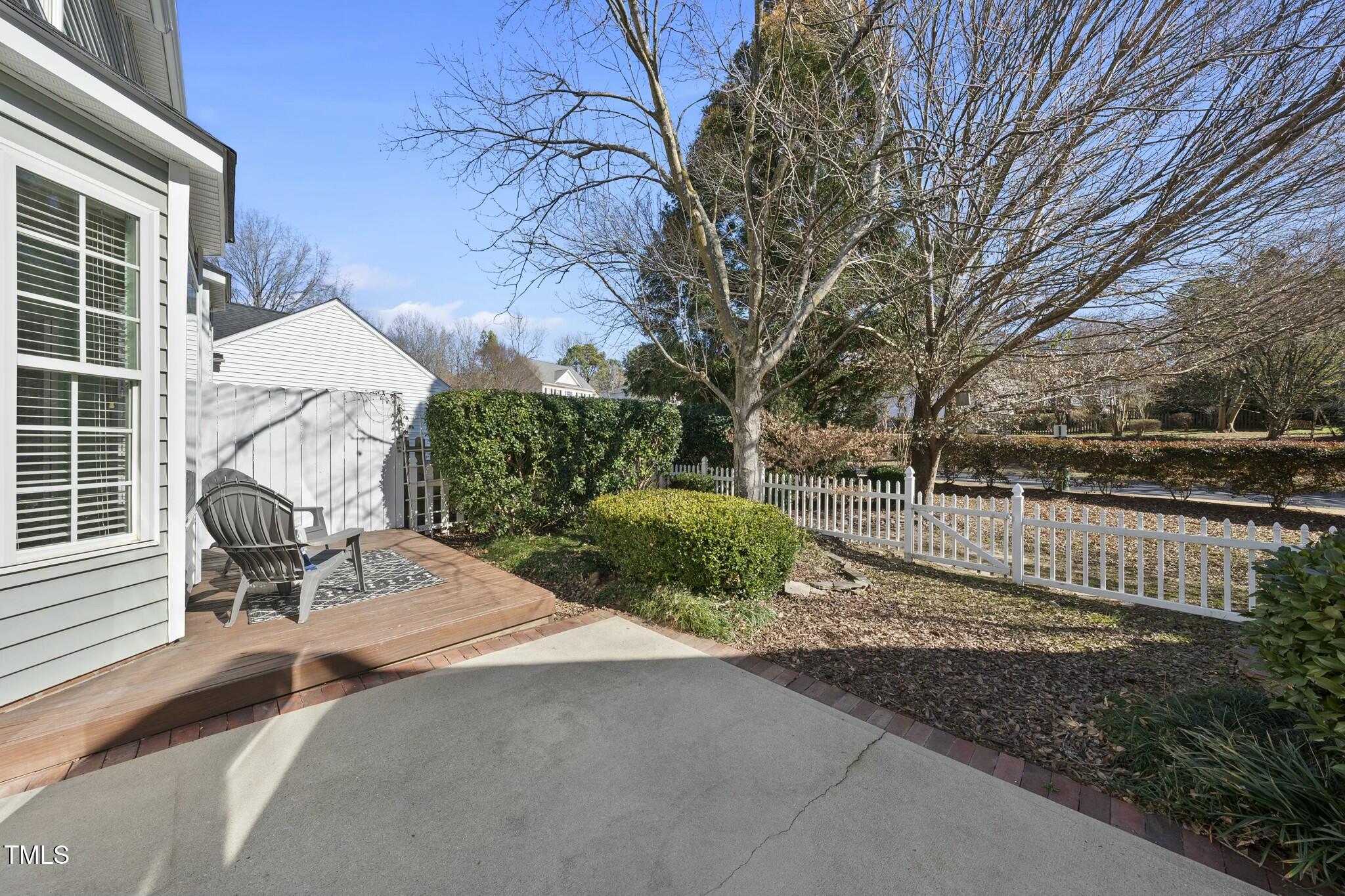 1112 Silky Dogwood Trail