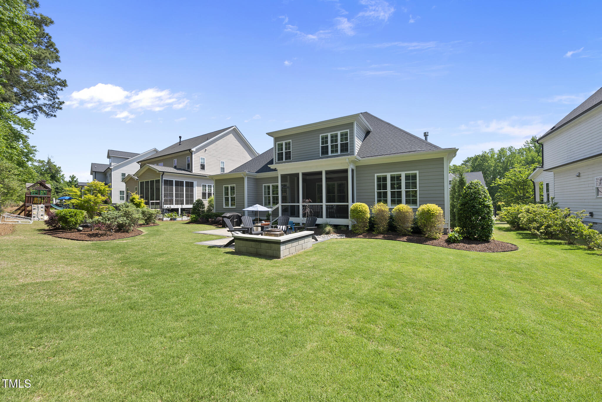 2086 Amalfi Place