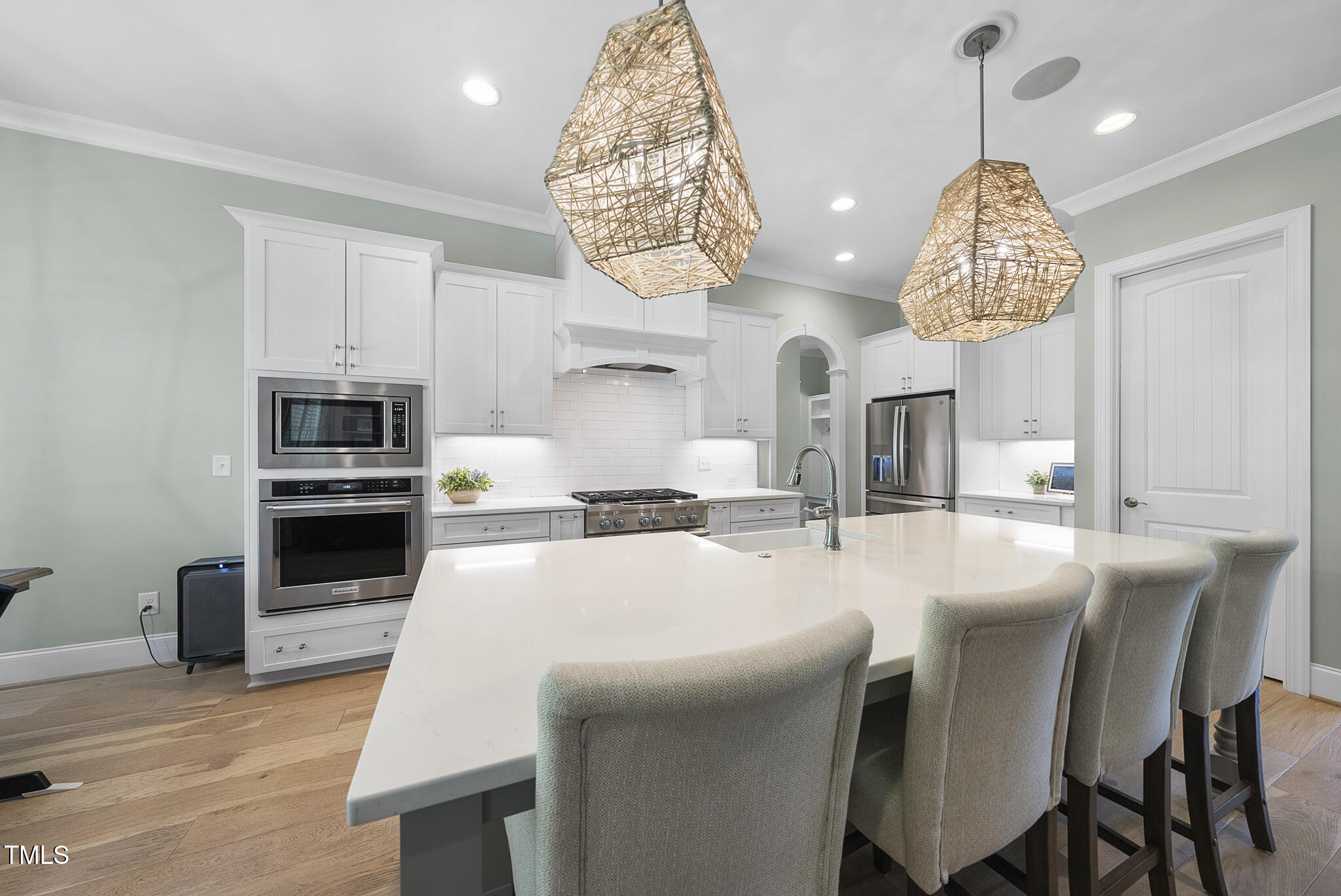 2086 Amalfi Place