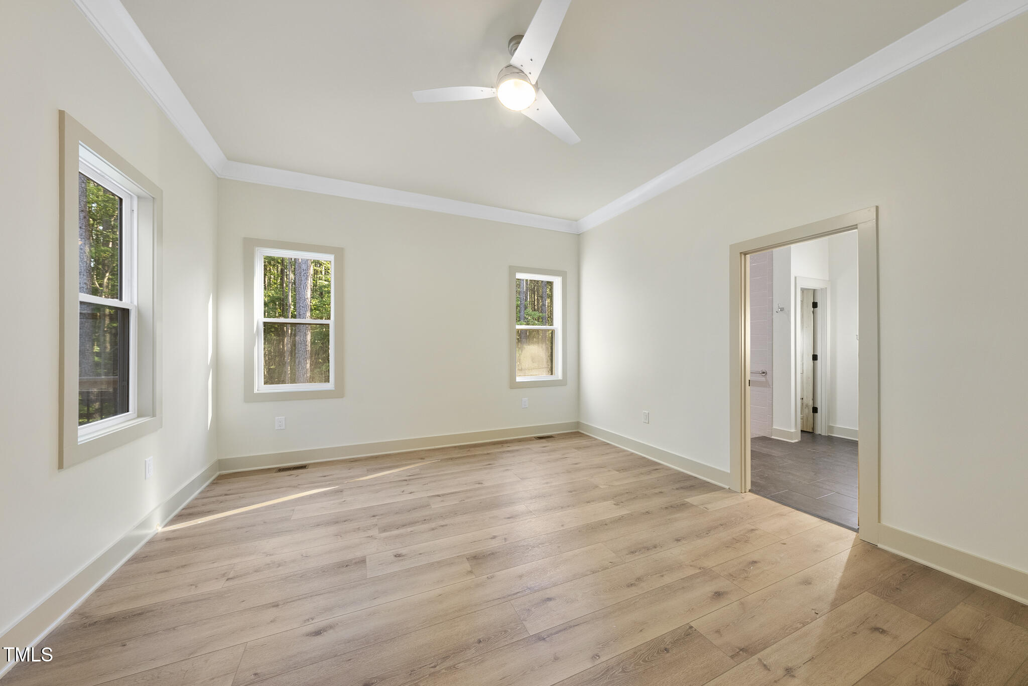 352 Anneliis Lane