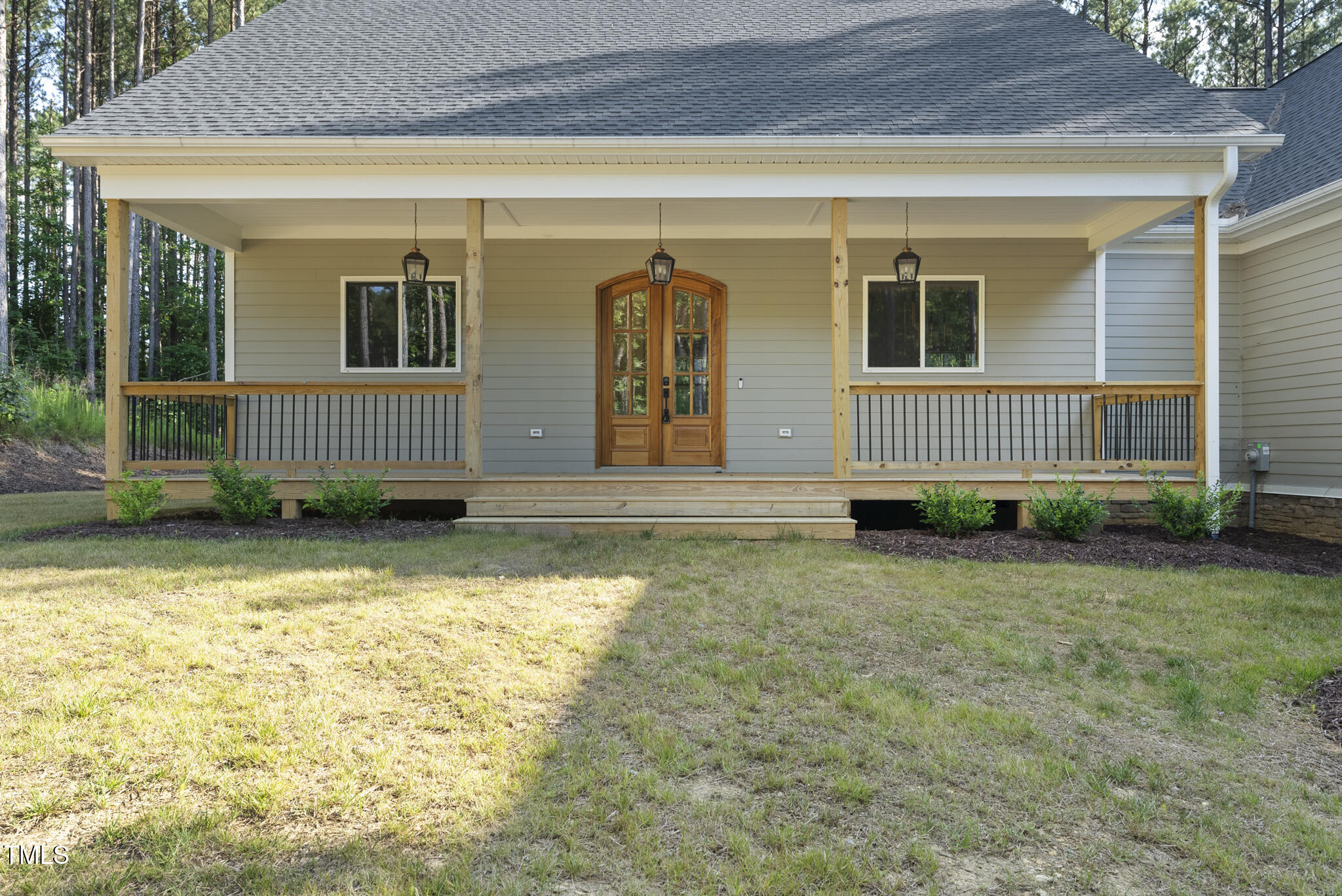 352 Anneliis Lane
