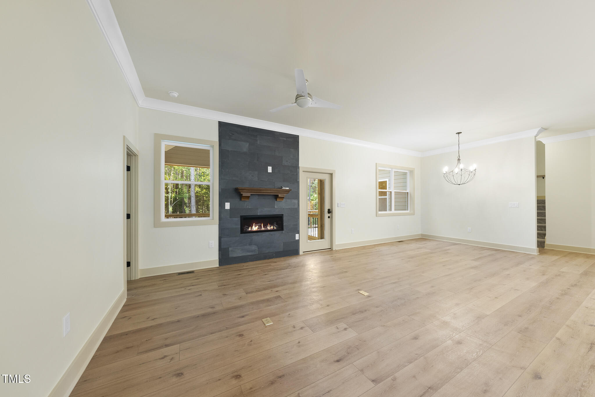 352 Anneliis Lane