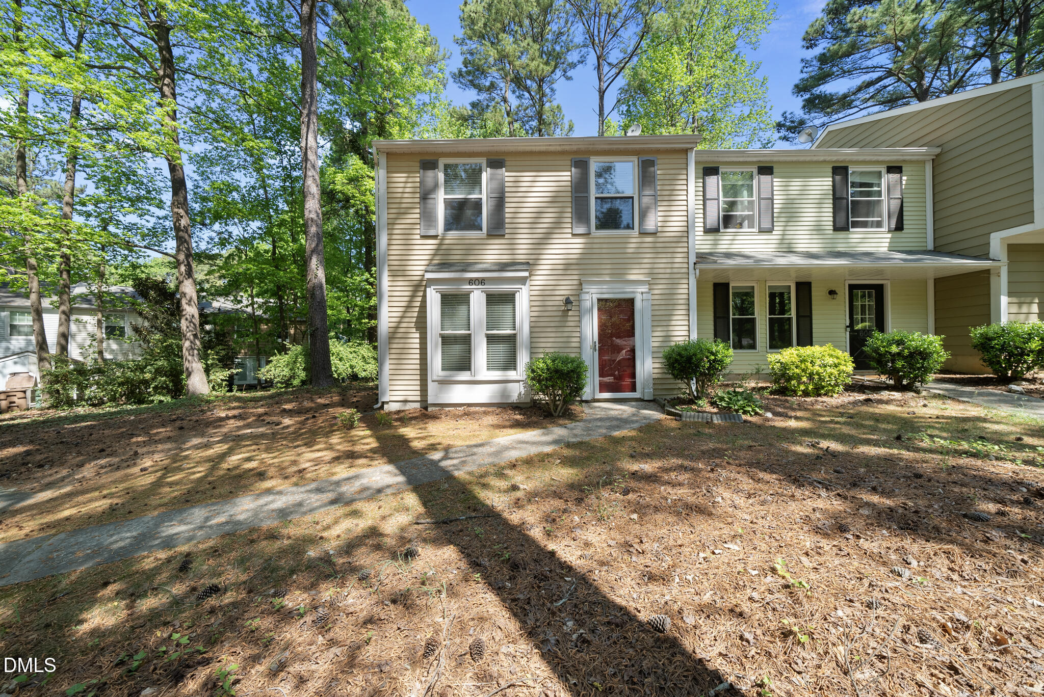 606 Middleton Avenue
