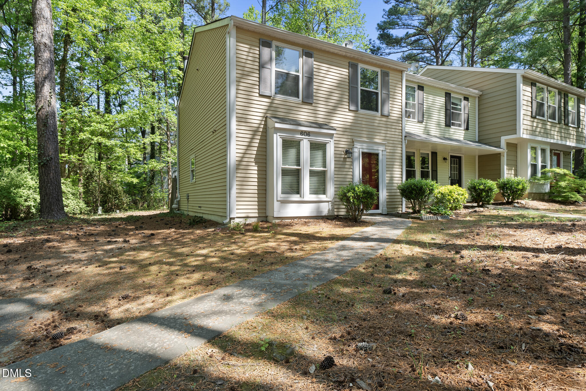 606 Middleton Avenue